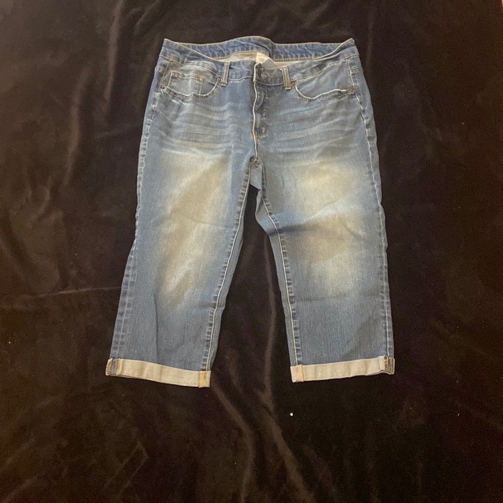 Denim capris